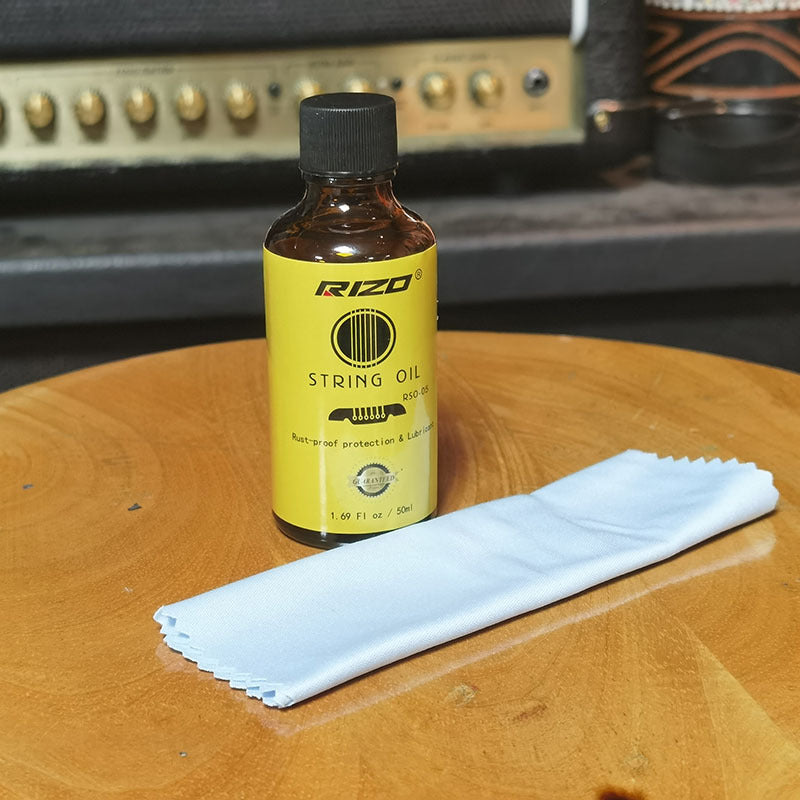 FretFlow String Oil